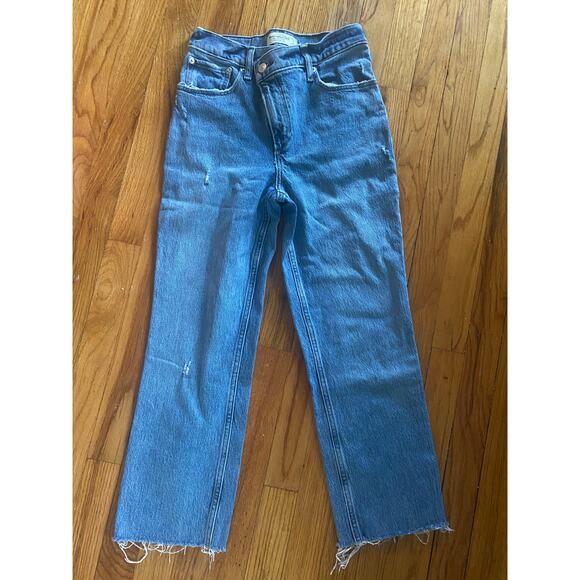 Abercrombie & Fitch Denim - Abercrombie & Fitch Ultra High Rise 90s Straight Jean Size 25/0